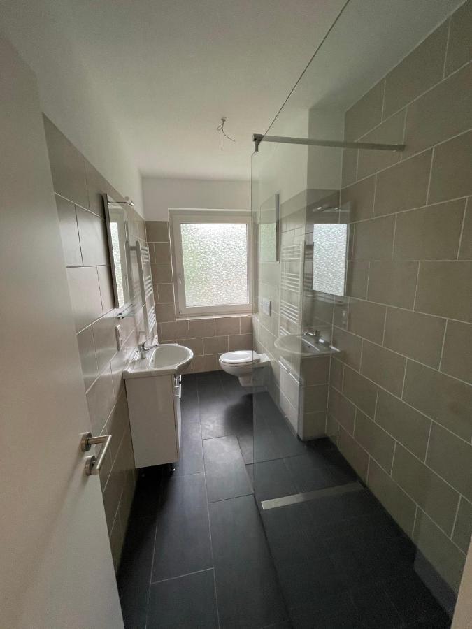 Estrella24 Living Rooms Chicago Remscheid Eksteriør billede